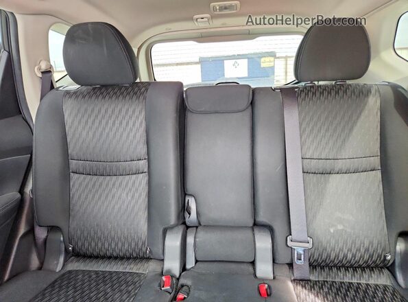 KNMAT2MT1HP582527 2017 NISSAN ROGUE Black 