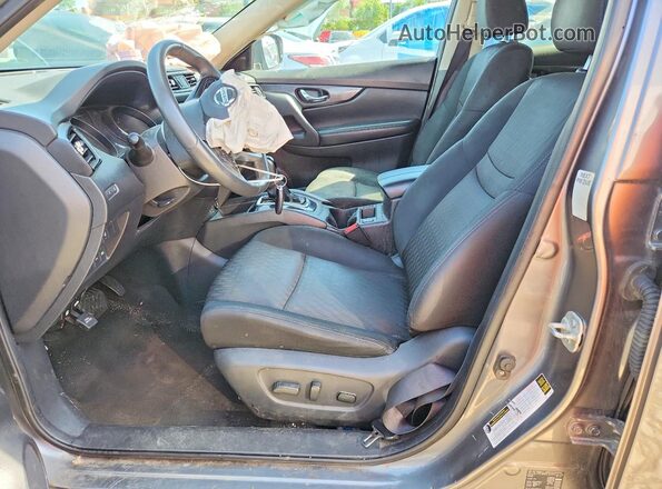 KNMAT2MT1HP595147 2017 NISSAN ROGUE Gray Вид салону спереду