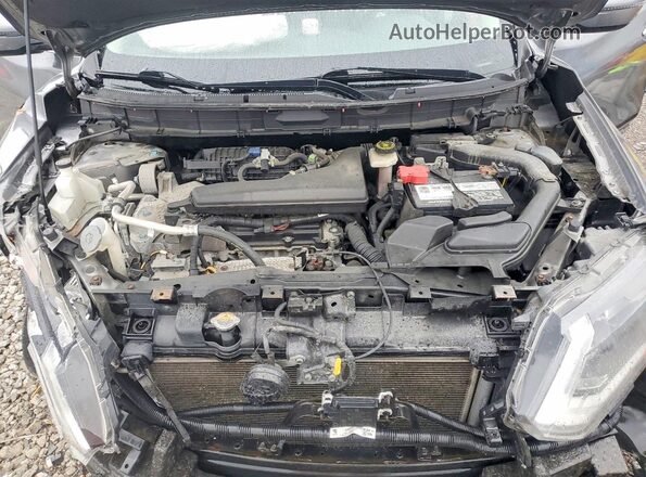 KNMAT2MT1HP595147 2017 NISSAN ROGUE Gray Вид задньої частини салону