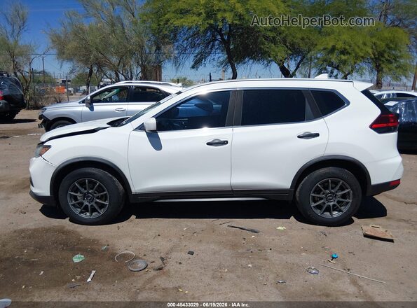 KNMAT2MT1HP608303 2017 NISSAN ROGUE White Սալոնի հետևի տեսք