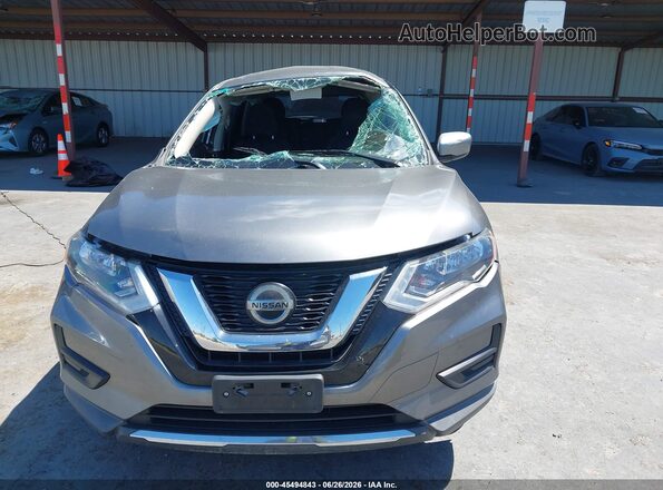 KNMAT2MT1JP528294 2018 NISSAN ROGUE Gray Front view