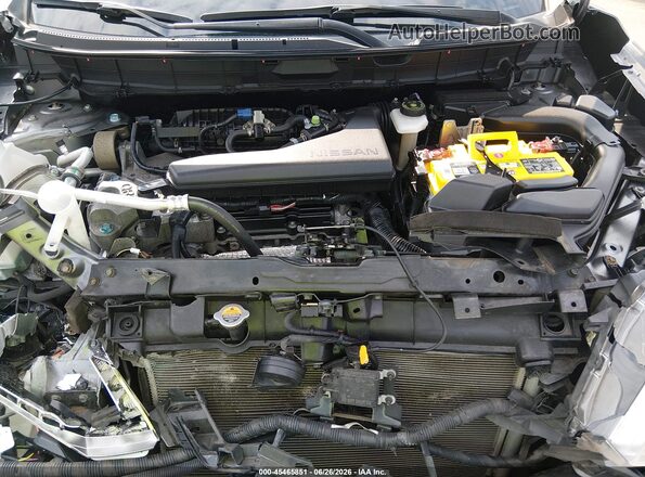 KNMAT2MT1JP613619 2018 NISSAN ROGUE Серый Вид сзади