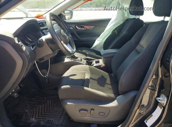 KNMAT2MT2HP501101 2017 NISSAN ROGUE Black Вид салону спереду