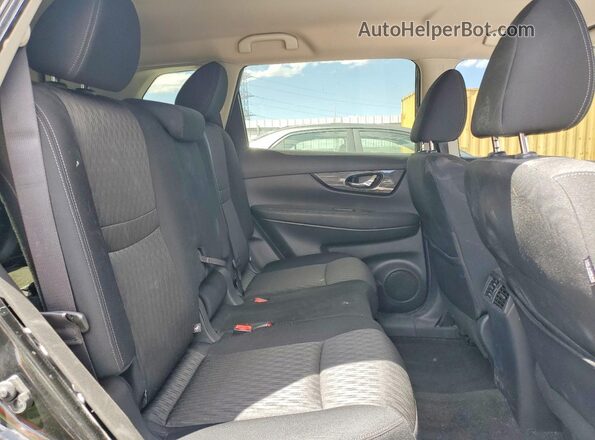 KNMAT2MT2HP522336 2017 NISSAN ROGUE Black Widok tylnych siedzeń