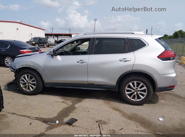 KNMAT2MT2HP525253 2017 NISSAN ROGUE Silver Vista interior de 360 grados