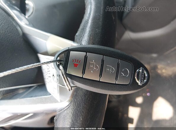 KNMAT2MT2HP525253 2017 NISSAN ROGUE Silver Vista del salpicadero