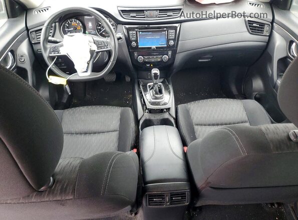 KNMAT2MT2HP550623 2017 NISSAN ROGUE Silver 