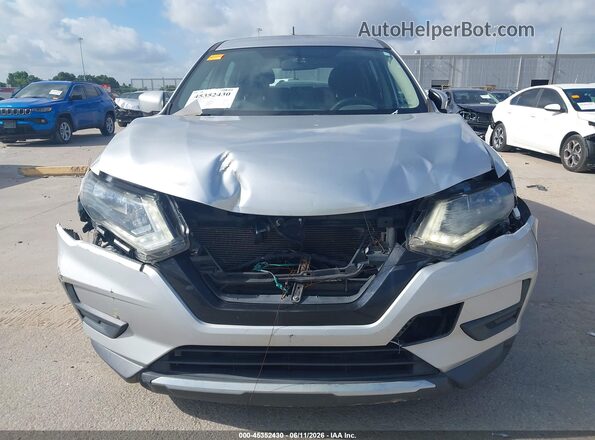 KNMAT2MT2HP558026 2017 NISSAN ROGUE Silver Vista del cuadro de instrumentos