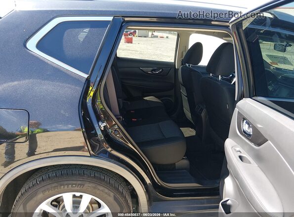 KNMAT2MT2JP506837 2018 NISSAN ROGUE Black VIN կոդի պիտակի տեսք