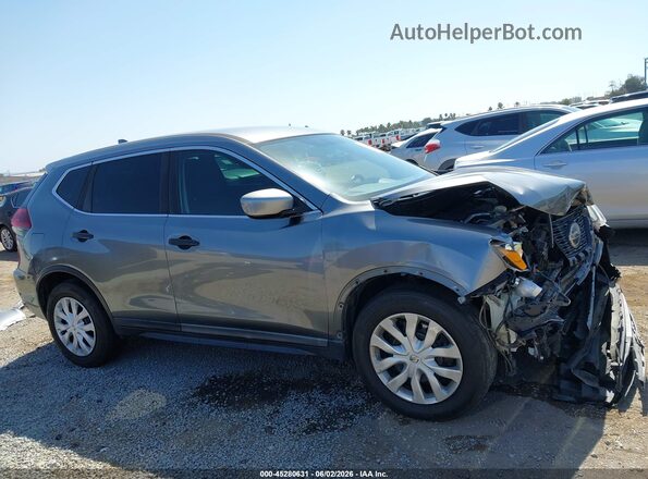 KNMAT2MT2JP583191 2018 NISSAN ROGUE Gray Rear interior view