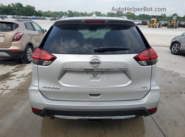 KNMAT2MT2JP590593 2018 NISSAN ROGUE Silver 
