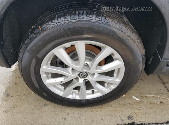 KNMAT2MT2JP590593 2018 NISSAN ROGUE Silver 