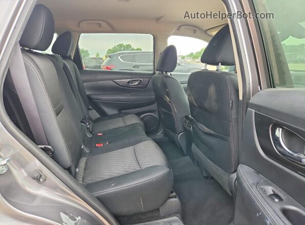 KNMAT2MT2KP501977 2019 NISSAN ROGUE Charcoal Vista interior trasera