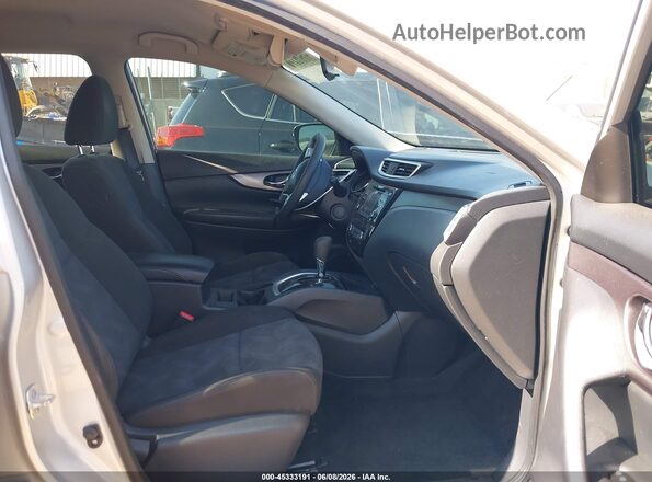 KNMAT2MT3GP631483 2016 NISSAN ROGUE Silver Widok wnętrza z przodu