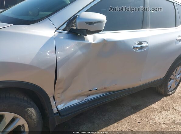 KNMAT2MT3GP631483 2016 NISSAN ROGUE Silver Widok z przodu