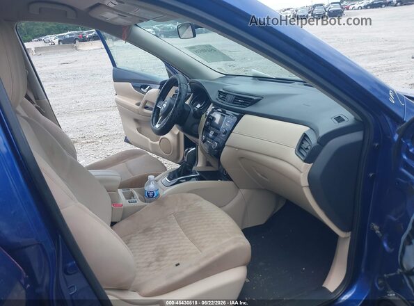 KNMAT2MT3HP559654 2017 NISSAN ROGUE Blue Front interior view