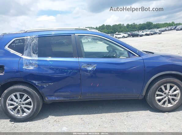KNMAT2MT3HP559654 2017 NISSAN ROGUE Blue Rear interior view