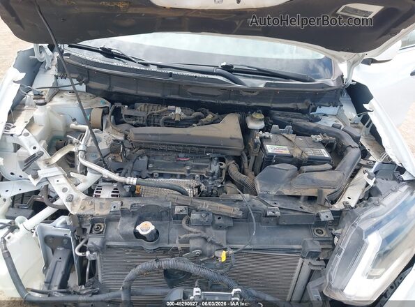 KNMAT2MT3JP558302 2018 NISSAN ROGUE White უკანა ხედი