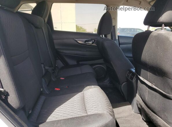 KNMAT2MT3JP571809 2018 NISSAN ROGUE Silver Вид задньої частини салону