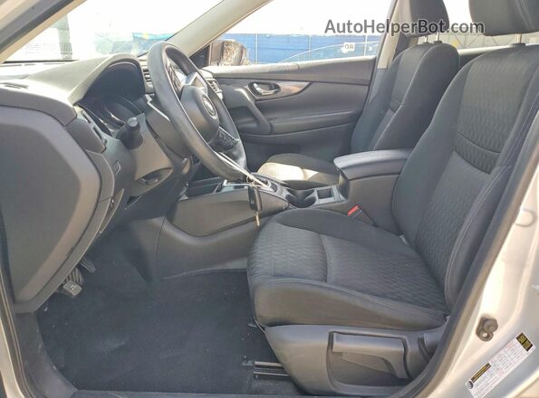 KNMAT2MT3JP571809 2018 NISSAN ROGUE Silver Вид салону спереду