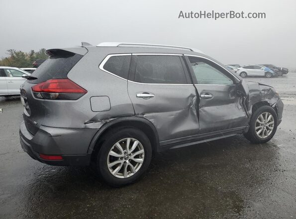 KNMAT2MT3JP573110 2018 NISSAN ROGUE Серебряный 