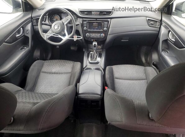 KNMAT2MT3JP601178 2018 NISSAN ROGUE White Dashboard view