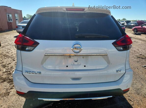 KNMAT2MT3LP502878 2020 NISSAN ROGUE Белый Вид сзади