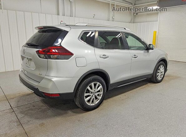KNMAT2MT3LP527568 2020 NISSAN ROGUE Silver Trasero derecho
