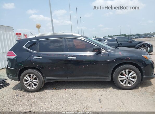 KNMAT2MT4GP722407 2016 NISSAN ROGUE Black Widok wnętrza z tyłu