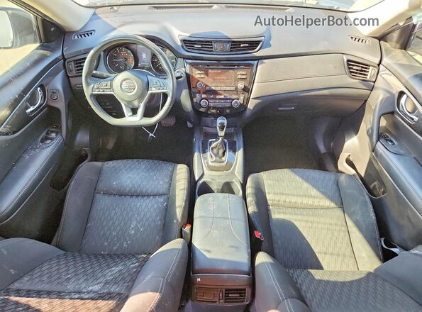 KNMAT2MT4HP542460 2017 NISSAN ROGUE Silver 