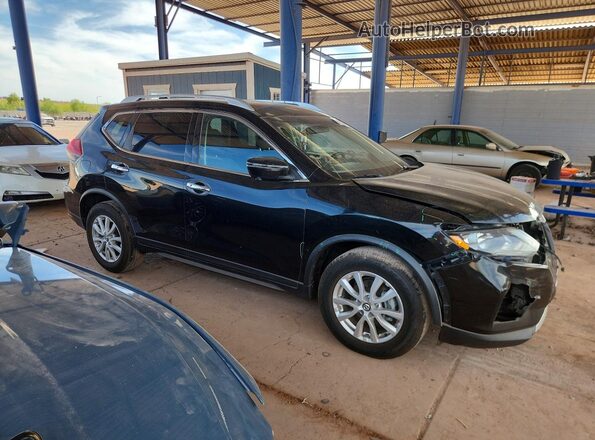KNMAT2MT4HP583784 2017 NISSAN ROGUE Black 
