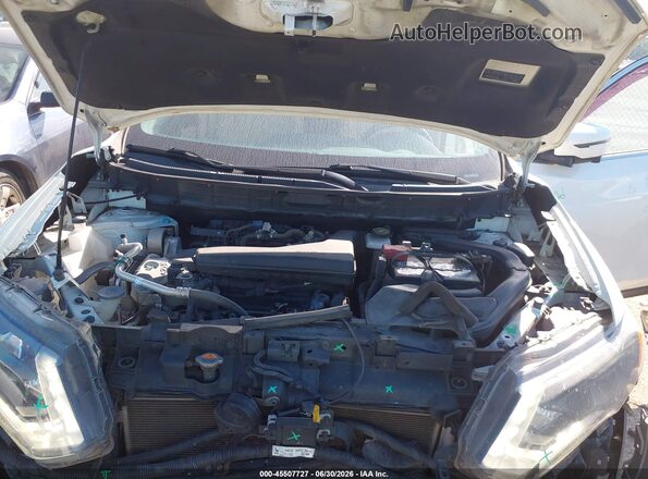 KNMAT2MT4HP585731 2017 NISSAN ROGUE White Հետևի տեսք
