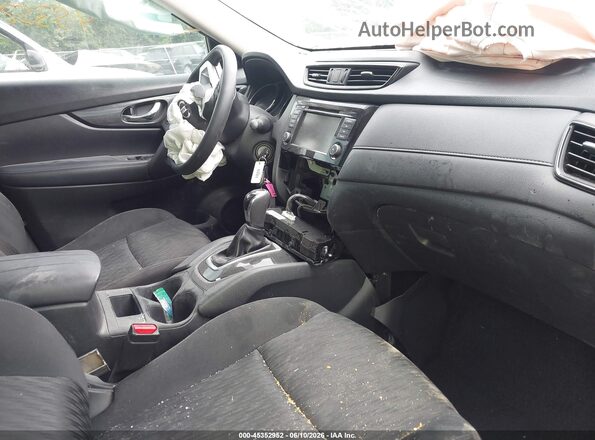 KNMAT2MT4JP568241 2018 NISSAN ROGUE White Սալոնի դիմացի տեսք