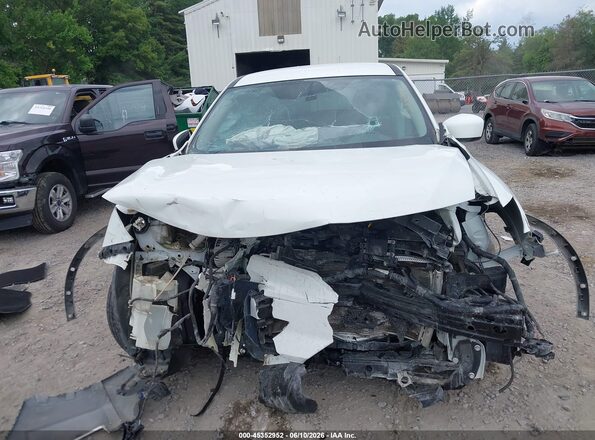KNMAT2MT4JP568241 2018 NISSAN ROGUE White Սալոնի հետևի տեսք