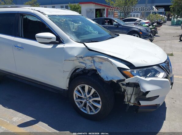 KNMAT2MT4JP591597 2018 NISSAN ROGUE White Սալոնի հետևի տեսք