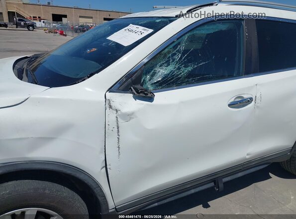 KNMAT2MT4JP591597 2018 NISSAN ROGUE White Սալոնի 360 աստիճան տեսք