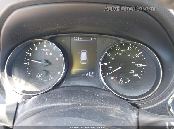 KNMAT2MT4JP591597 2018 NISSAN ROGUE White Հետևի նստատեղերի տեսք
