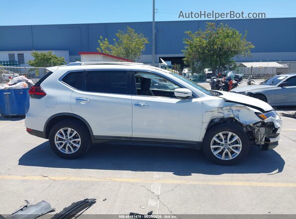 KNMAT2MT4JP591597 2018 NISSAN ROGUE White 