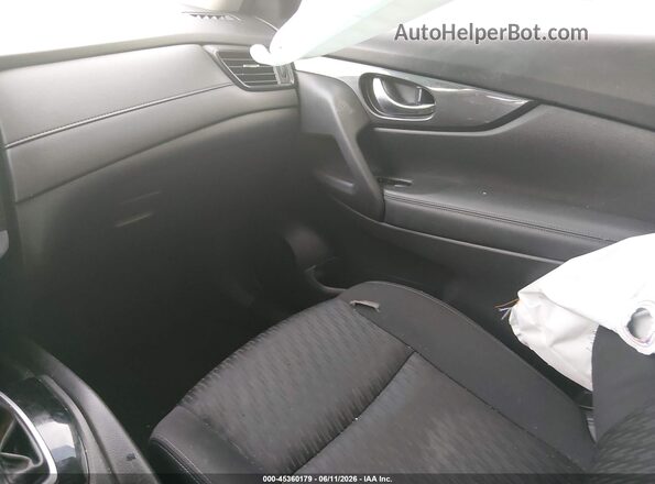 KNMAT2MT4KP544877 2019 NISSAN ROGUE Серебряный Вид салона спереди