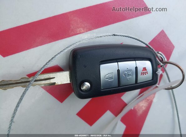 KNMAT2MT5HP532665 2017 NISSAN ROGUE White Вид панелі приладів