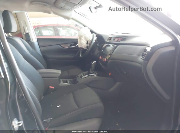 KNMAT2MT5HP609843 2017 NISSAN ROGUE Black Вид салону спереду