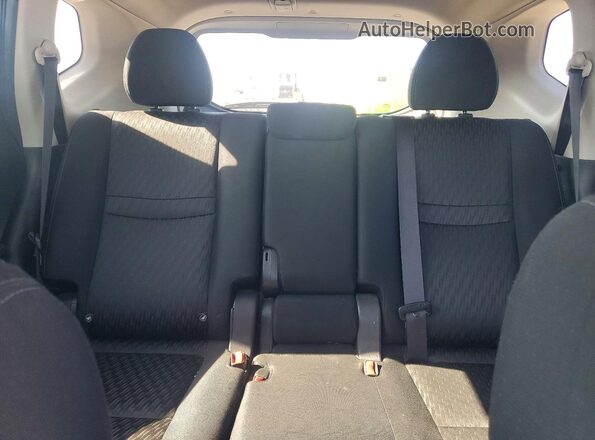 KNMAT2MT5HP610703 2017 NISSAN ROGUE Black 