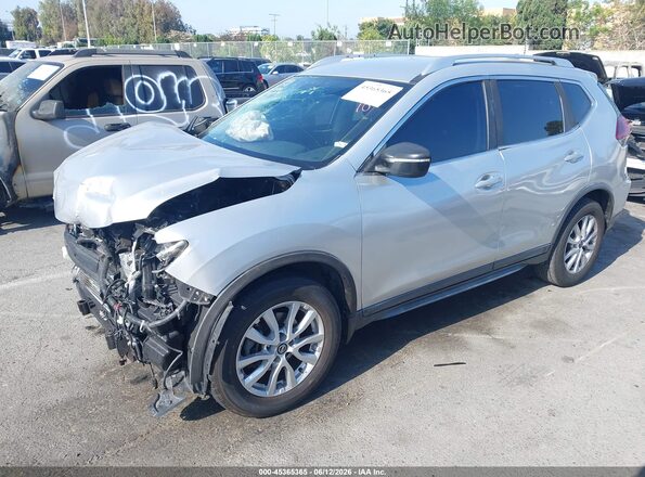 KNMAT2MT5JP511451 2018 NISSAN ROGUE Silver Передня ліва чверть