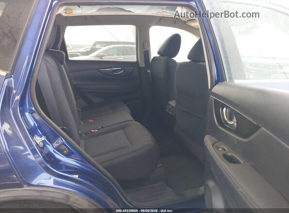 KNMAT2MT5JP594301 2018 NISSAN ROGUE Blue 