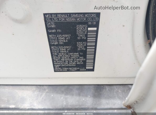 KNMAT2MT5JP603112 2018 NISSAN ROGUE White ძრავის განყოფილების ხედი