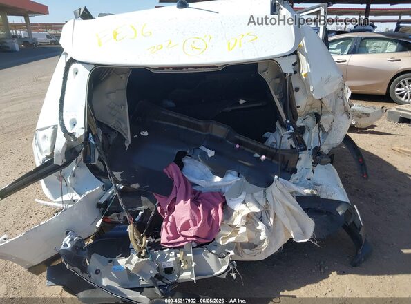KNMAT2MT6GP623507 2016 NISSAN ROGUE White 