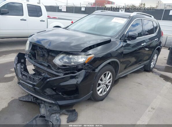 KNMAT2MT6HP510870 2017 NISSAN ROGUE Black Przód lewy