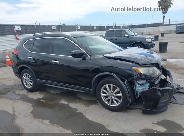KNMAT2MT6HP510870 2017 NISSAN ROGUE Black Widok wnętrza z tyłu