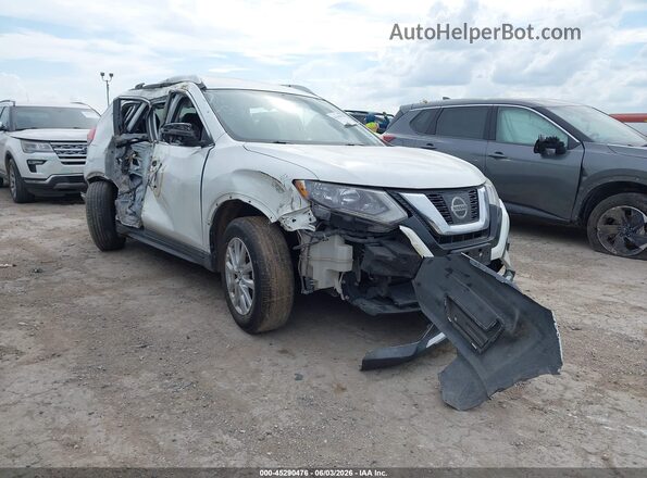 KNMAT2MT6HP586640 2017 NISSAN ROGUE White Вид спереду
