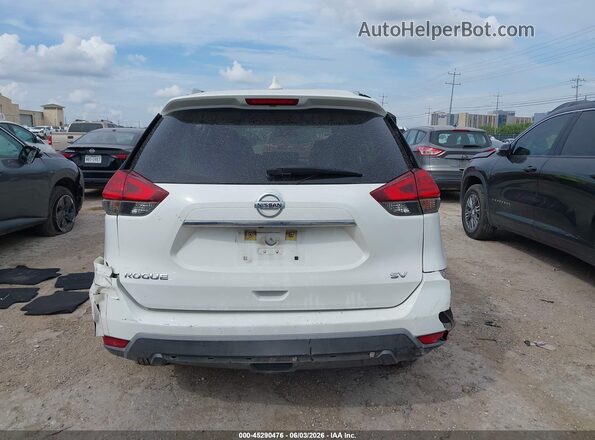 KNMAT2MT6HP586640 2017 NISSAN ROGUE White 
